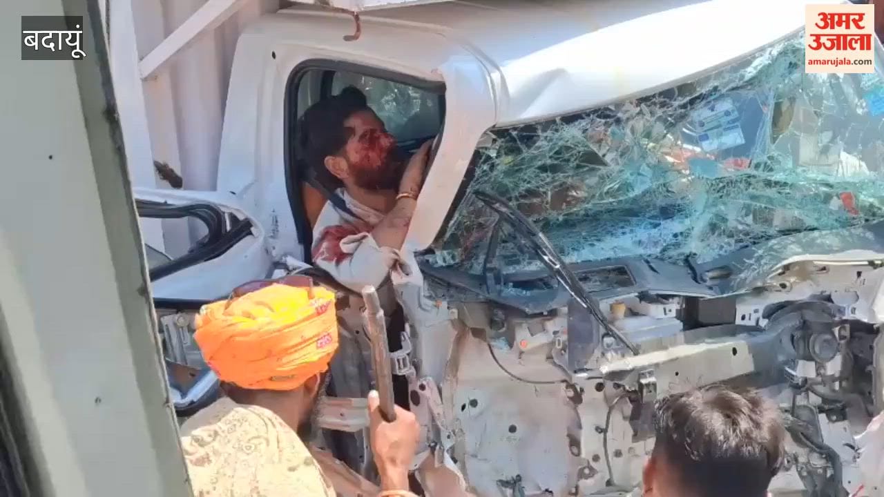 Roadways bus and pickup truck collide in Badaun driver stuck in cabin