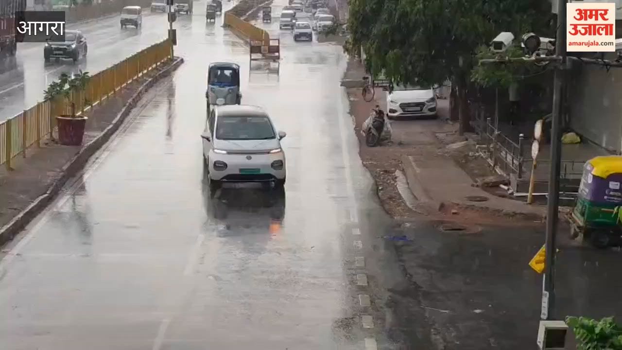 Heavy rain in Agra