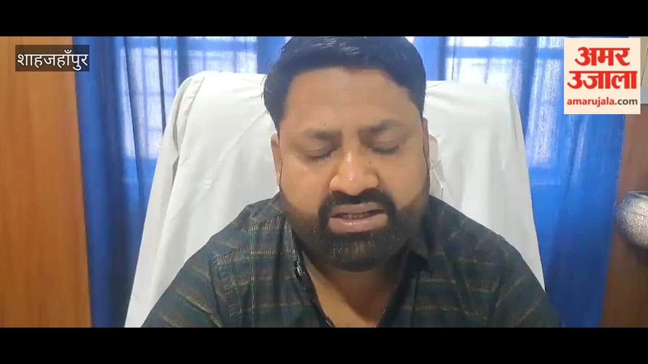 Toll plaza manager creates a ruckus at Sindhauli CHC