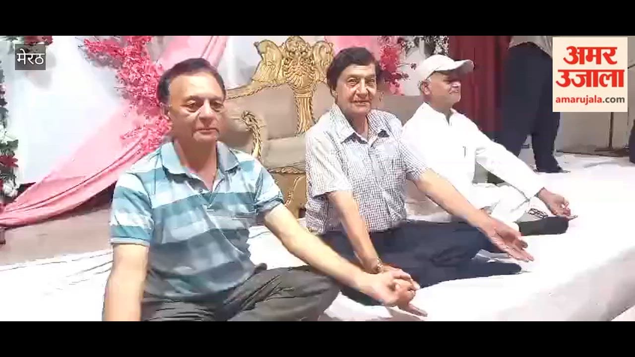 Meerut: Yoga performed in the Annapurna Temple hall; message of staying healthy conveyed.