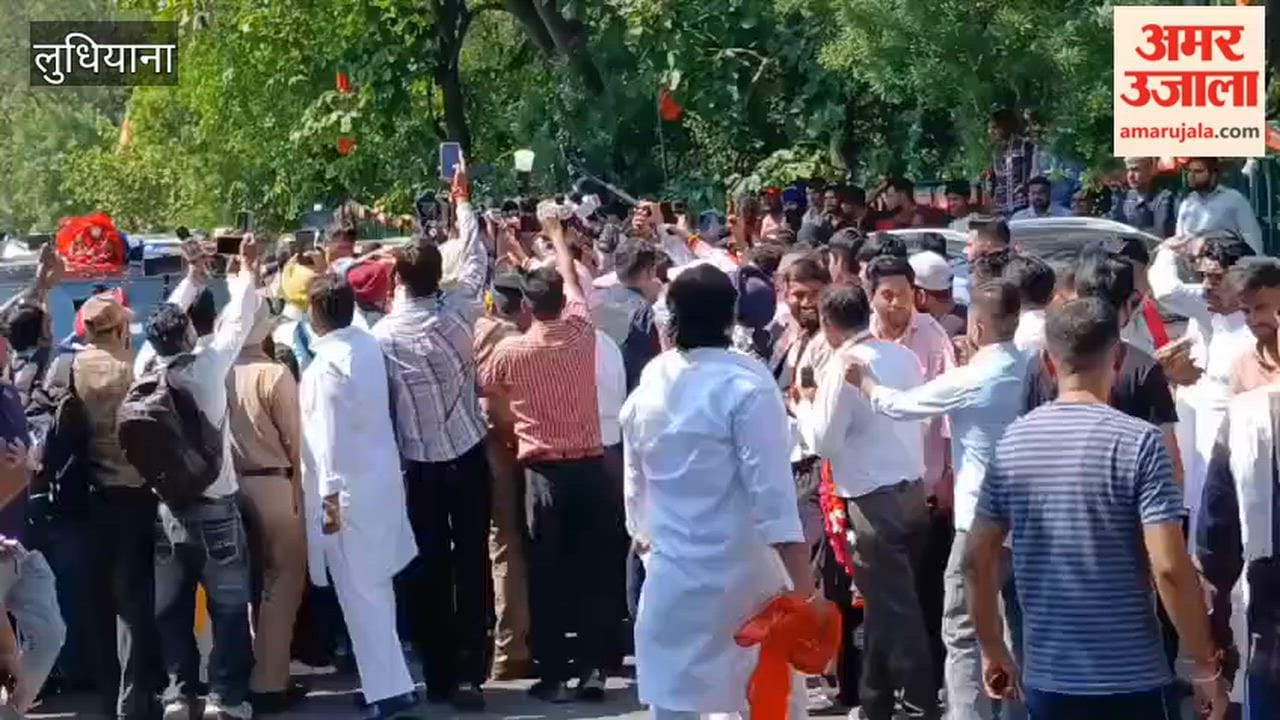 BJP National President Nitin Navin arrived in Ludhiana; party workers accorded him a rousing welcome.