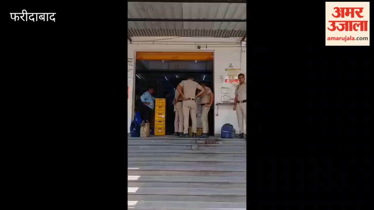 DTP seals a hotel and several shops in Faridabad's Green Field Colony