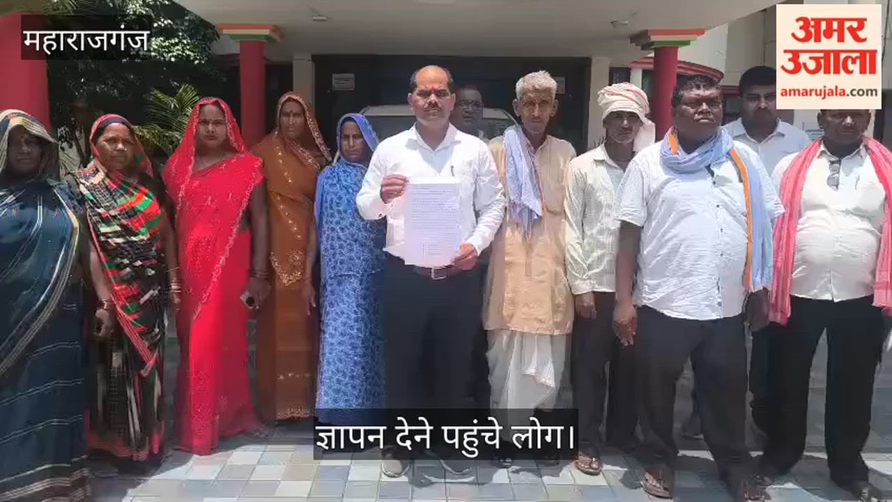 Demand to remove the country liquor shop under construction.