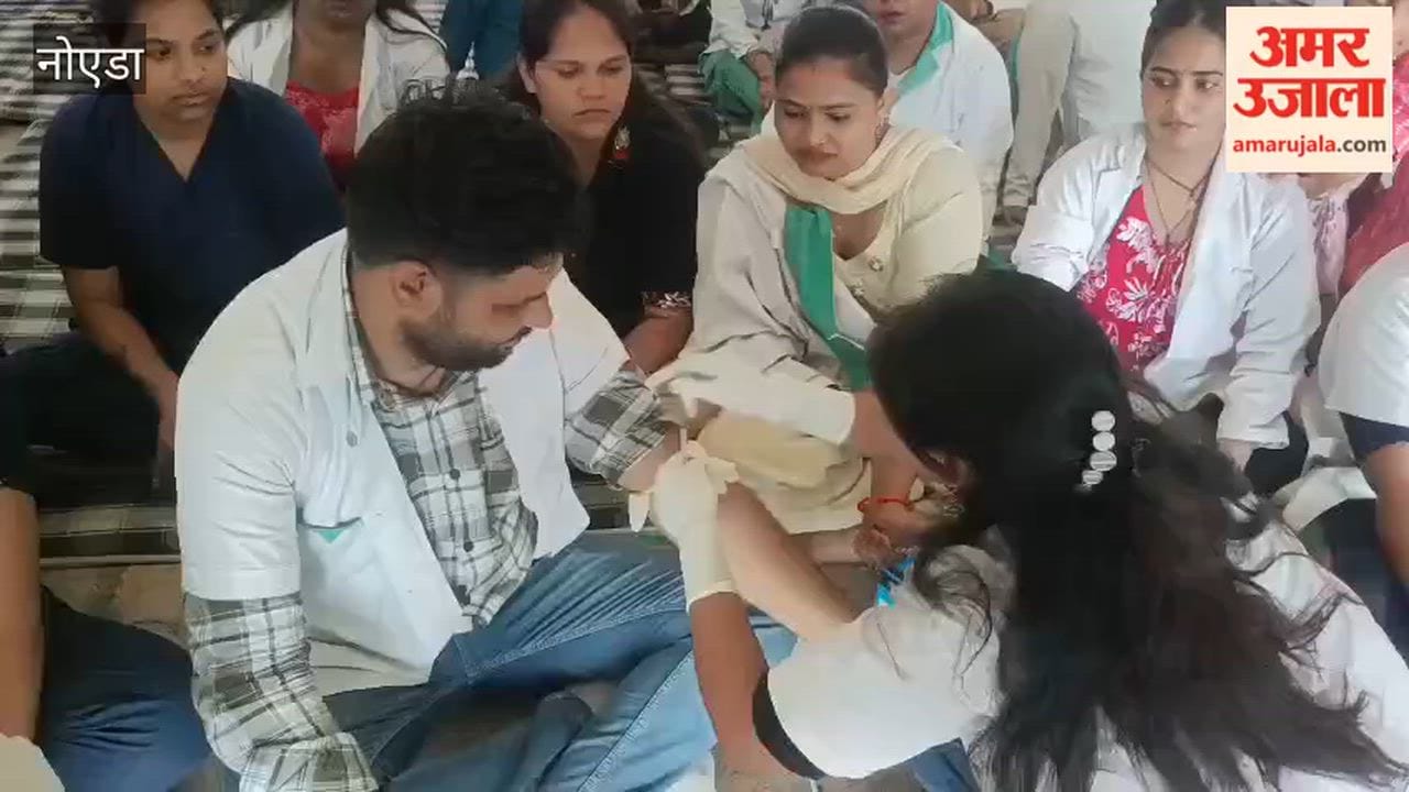 strikers wrote a letter in blood to press for their demands In Greater Noida