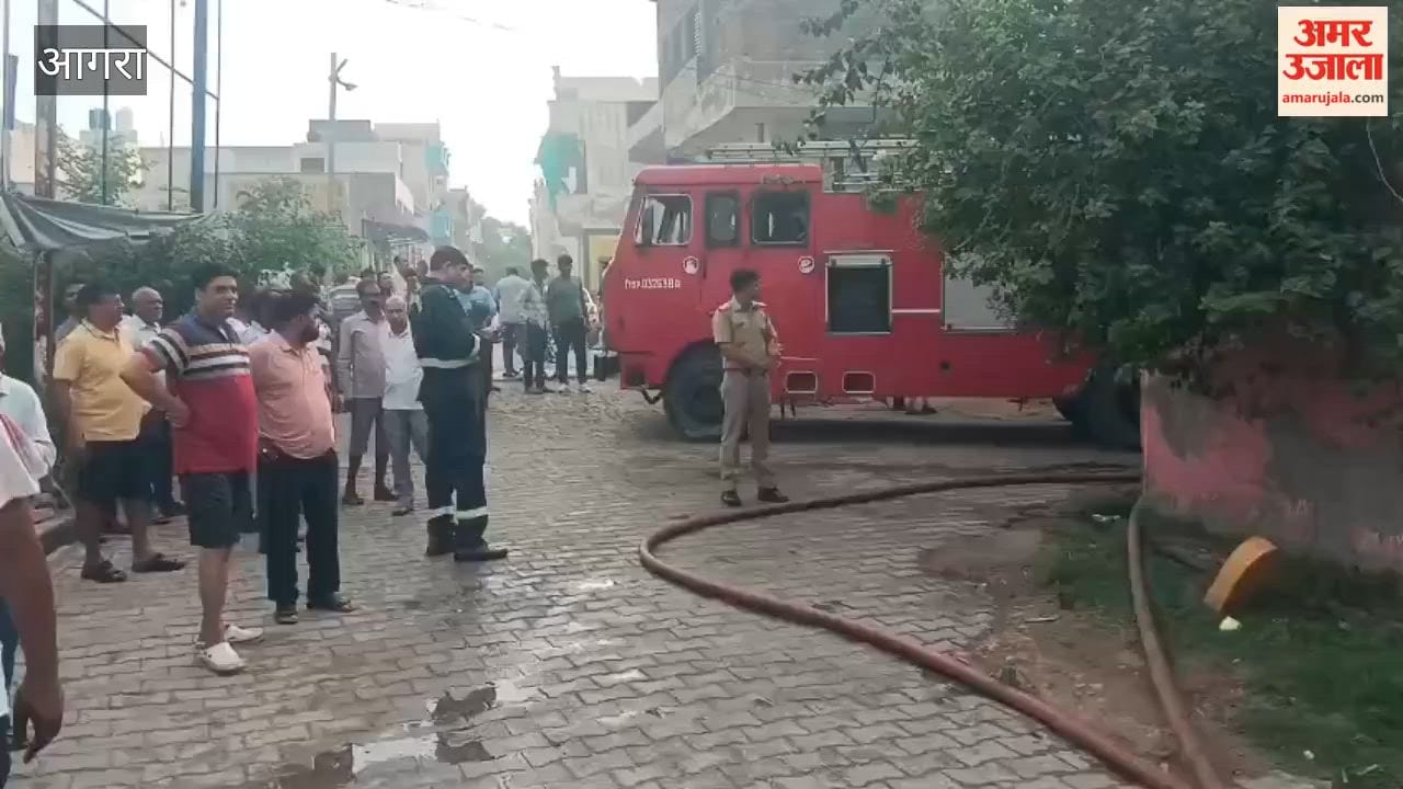 Massive fire breaks out at Pramod Tent House warehouse in Agra