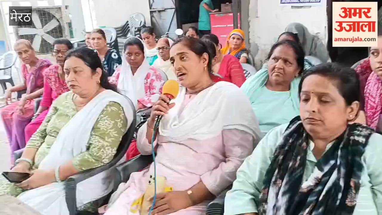 Meerut: Women's anguish spills over on the 72nd day; they plead to save their homes.