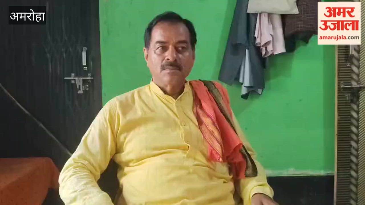 There is no regular aarti on the banks of the Ganges in Tigri: Priest According to Pandit Gangasharan Sharma, it should be regular.