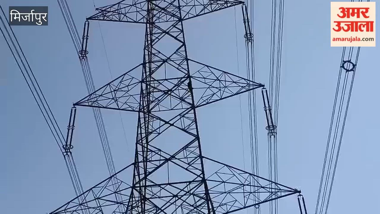 Teenage girl climbs high-tension power tower, insisting on marrying her boyfriend
