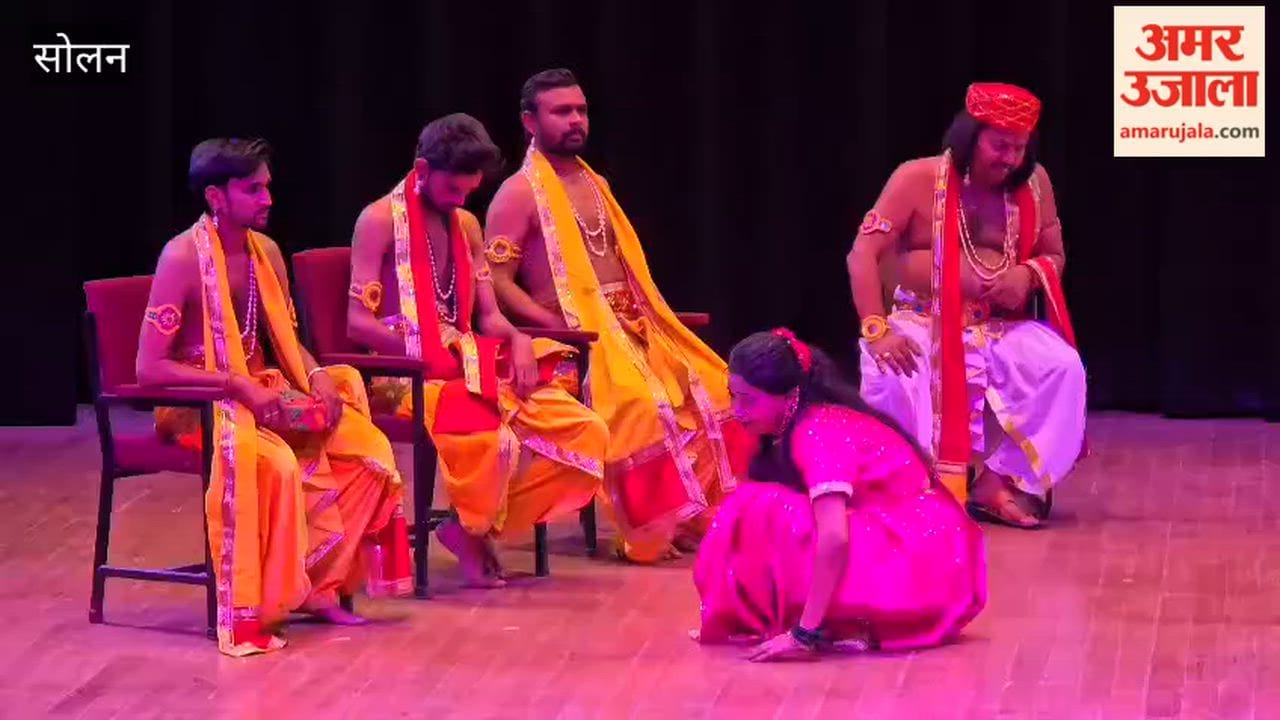 solan theatre festival concludes with gandhari and jamun ka ped