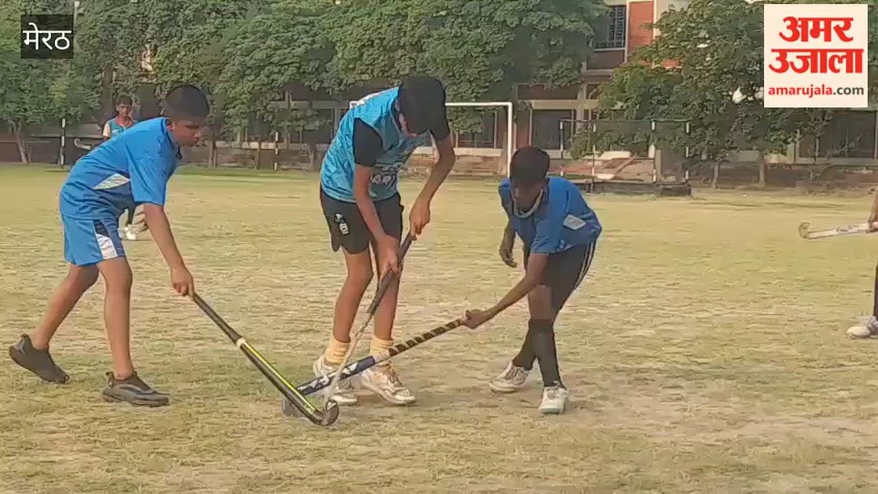 Players shed sweat in the hockey competition organized at SD Inter College.