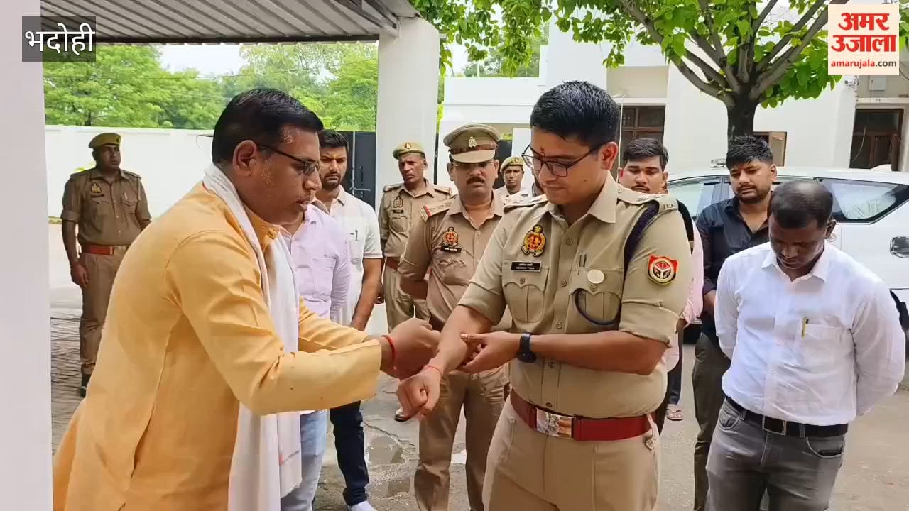 SP inaugurates modern surveillance room in bhadohi