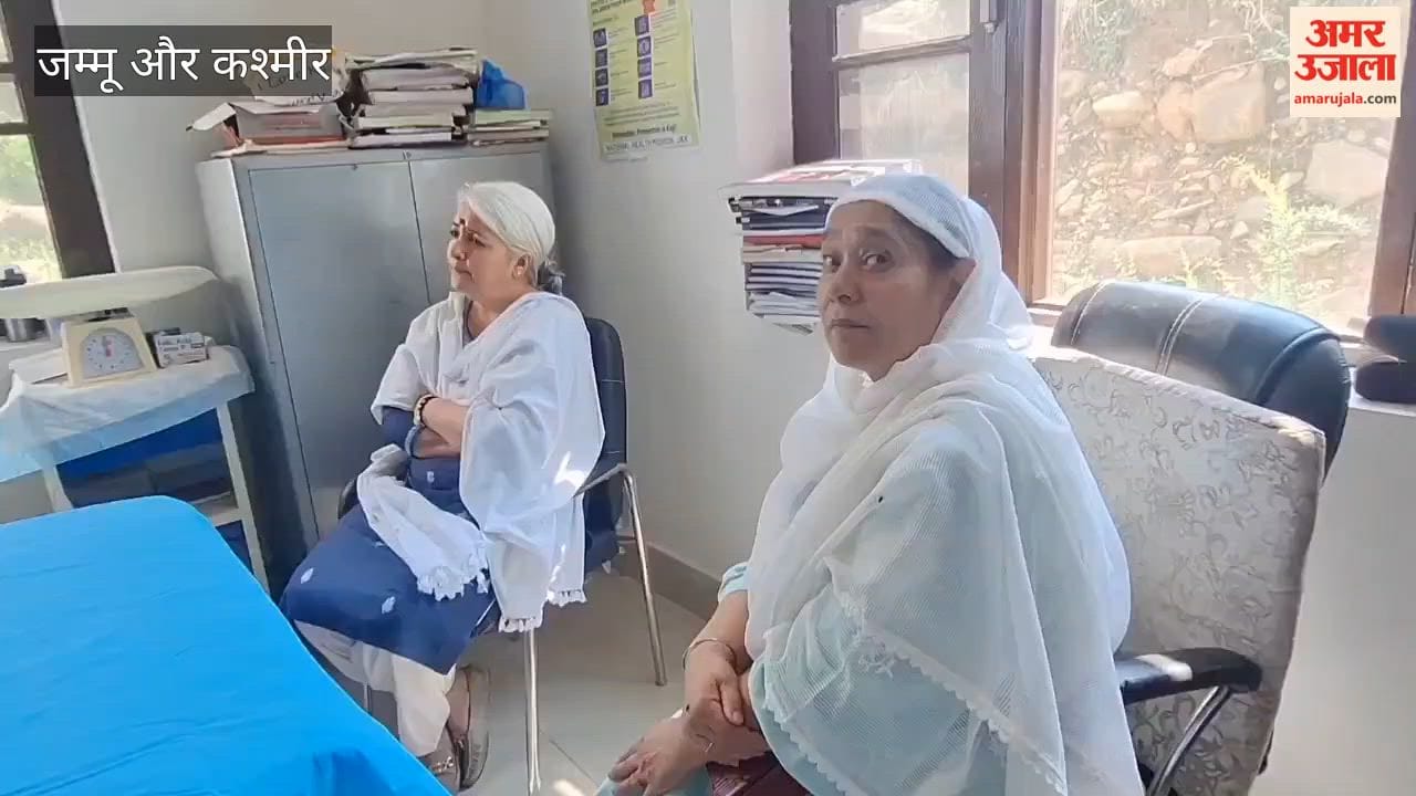 DC Bandipora Visits Quilmuqam, Interacts with Public; Assures Timely Redressal of Civic Issues