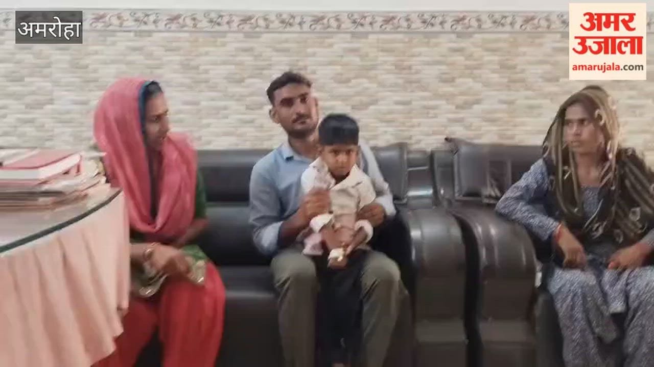 Mother and son kidnapped an innocent child playing on the street