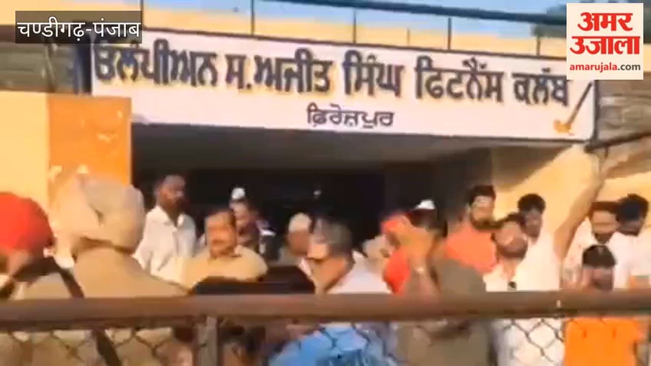 Hockey player Ajit Singh inaugurates fitness club in Ferozepur.