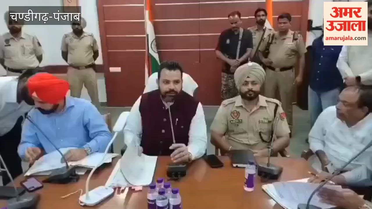 Punjab Minorities Commission Chairman Jatinder Masih Gaurav held a meeting with officials in Moga