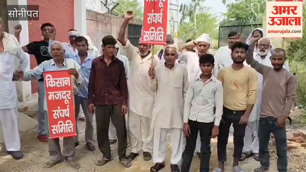Villagers in sonipat stage protest demanding 24-hour electricity supply in Bhatgaon.