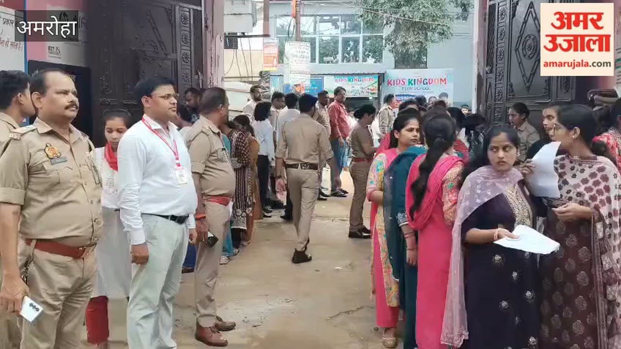 Candidates were allowed to enter the examination hall after iris scanning, biometrics, and a security check.