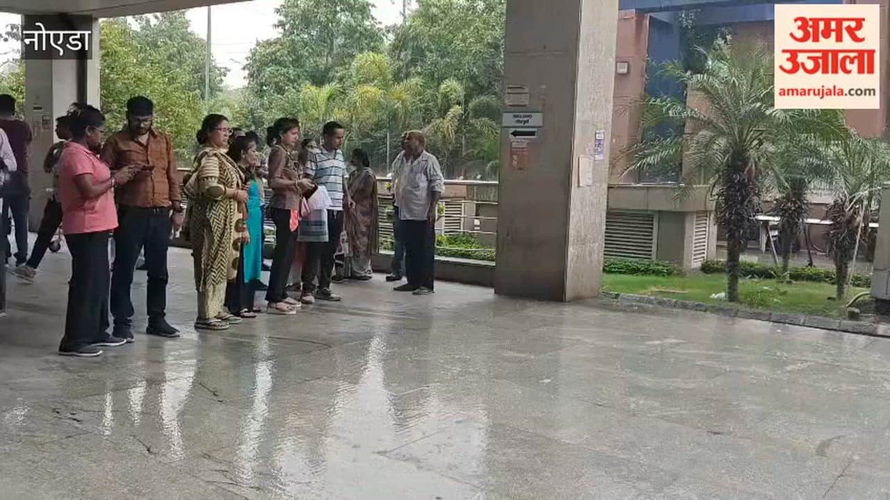 Rain makes the weather pleasant in Noida