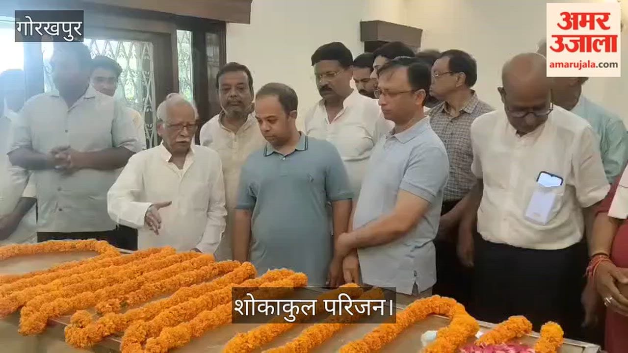 Veteran social worker and bullion trader Balkrishna Saraf passes away.