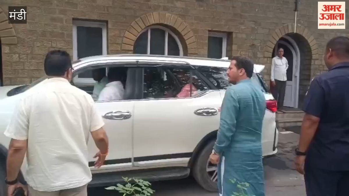 Mandi: जिला परिषद चुनाव से पहले भाजपा की रणनीतिक बैठक, 29 सदस्य मंडी सर्किट हाउस में जुटे