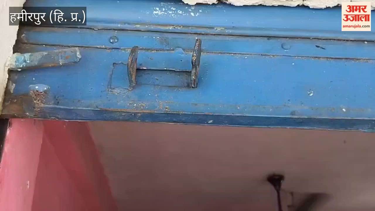 hamirpur patta market two shops burgled camera cash stolen
