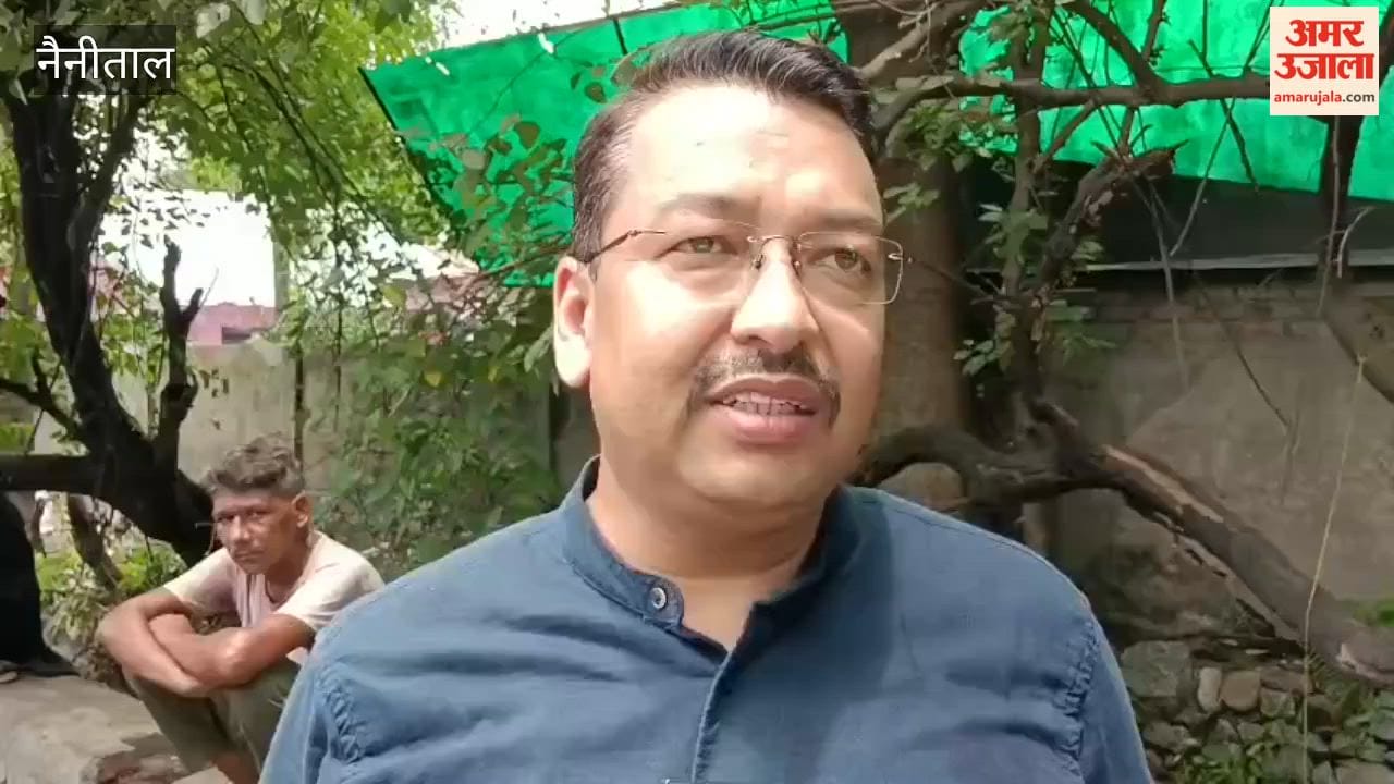 JCB roared on illegal construction in haldwani