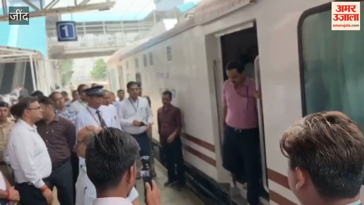 Railway General Manager Rajesh Kumar Pandey has arrived at Jind Junction, accompanied by DRM Pushpesh Raman Tripathi.