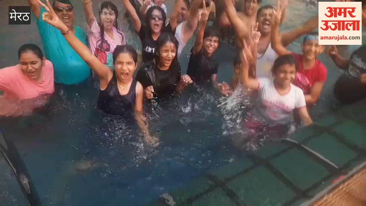 Yoga branch of Bharat Vikas Parishad organized pool and mango party