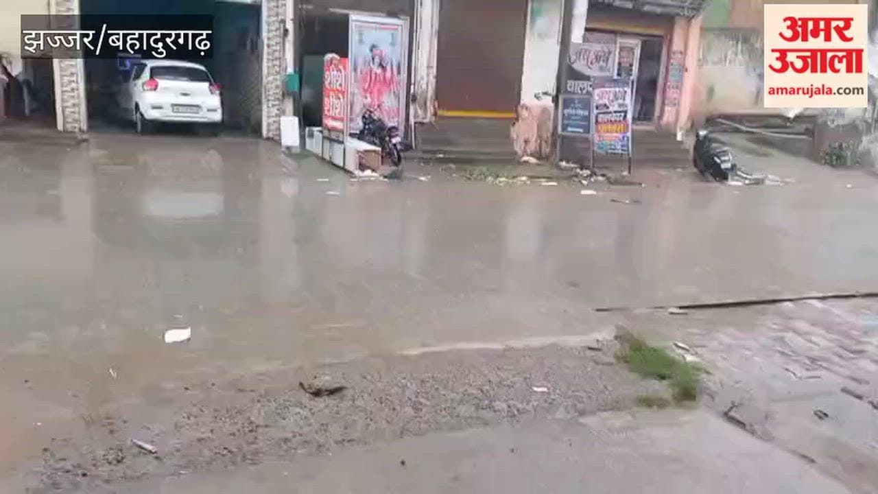 Jhajjar: Rain for the third consecutive day.