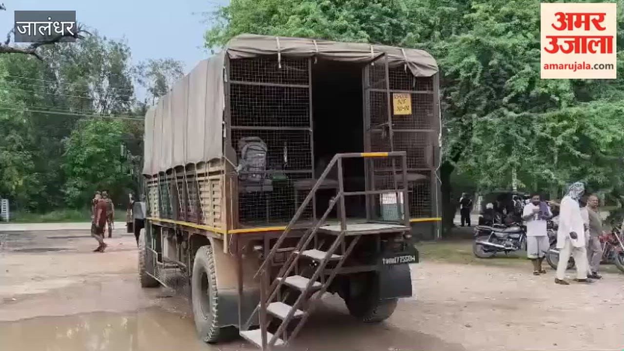 Tragic accident in Jalandhar Cantt: A 5th-grade girl student waiting for a bus outside her school was crushed by an army truck, dying on the spot.