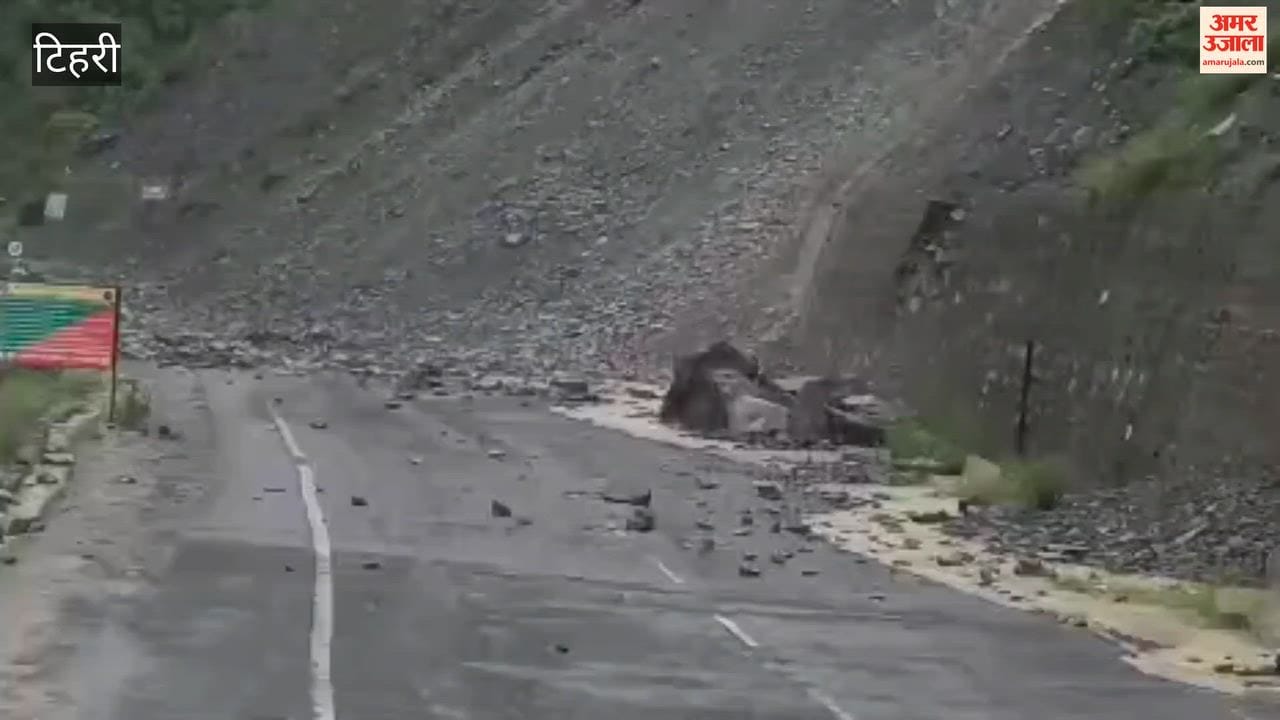 Rishikesh-Gangotri Highway blocked near Nagun; long queues of vehicles on both sides