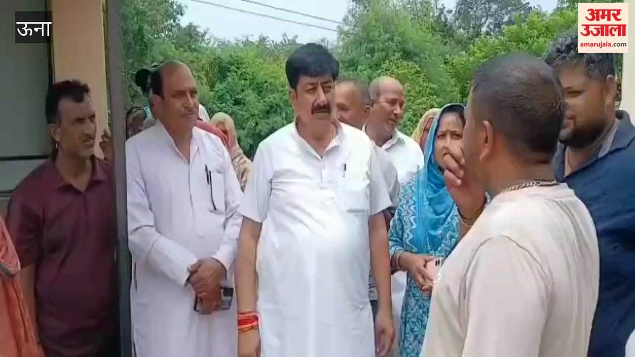 Una MLA Vivek Sharma reached Upper Nari of Kutlahar listened to public problems and directed the officials to resolve them