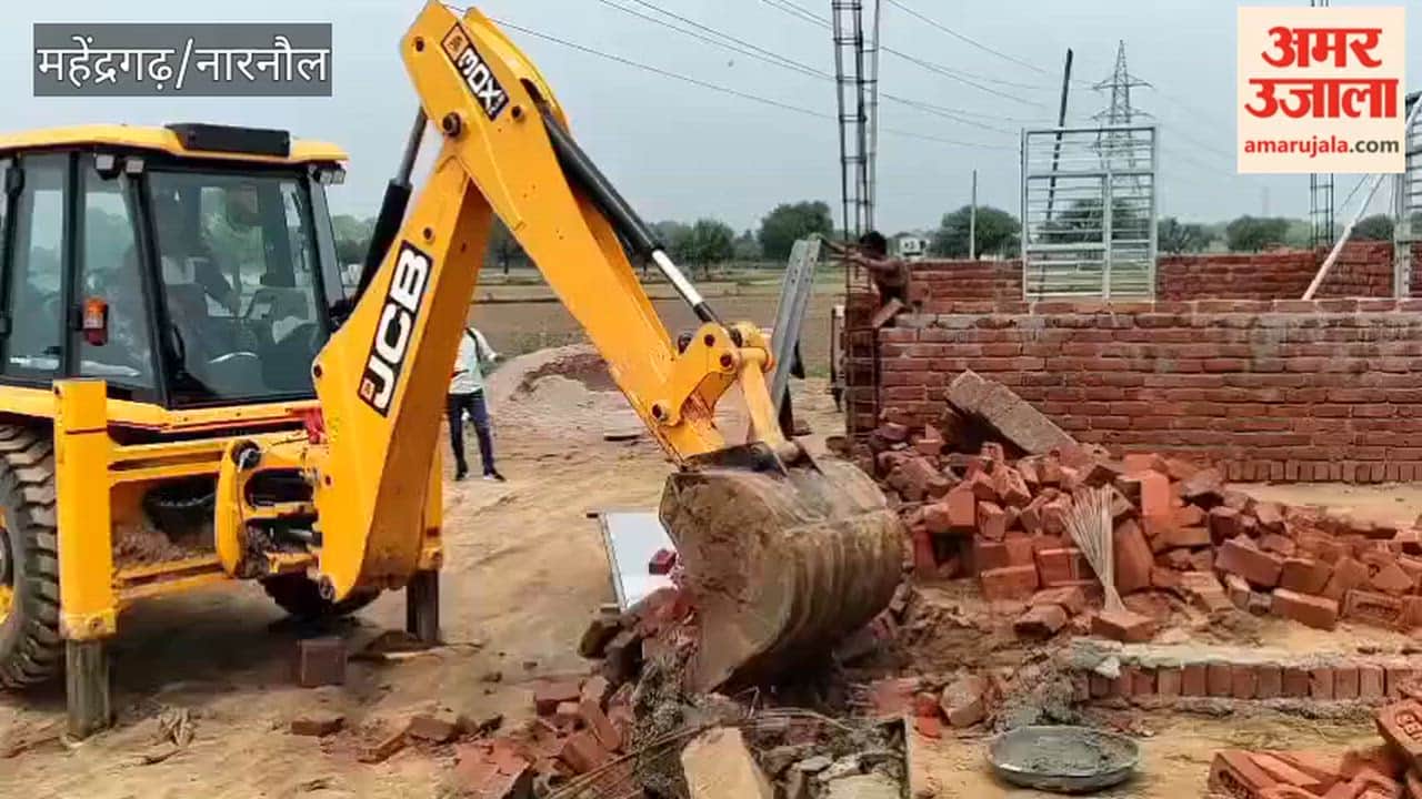 Bulldozer razes illegal two-acre colony in Narnaul; three DPCs demolished.