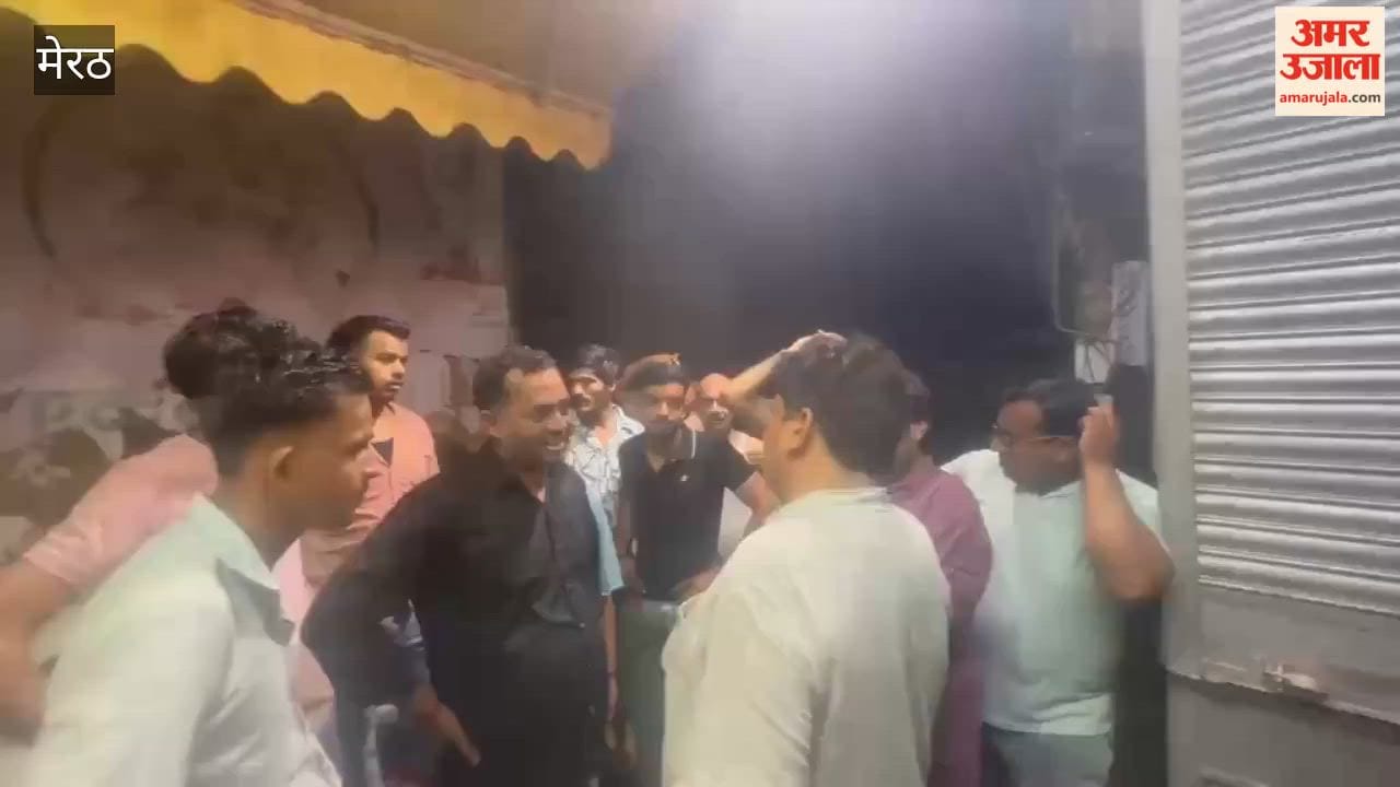 People troubled by water and electricity problem in Brahmapuri for last 48 hours, provided relief by calling tanker