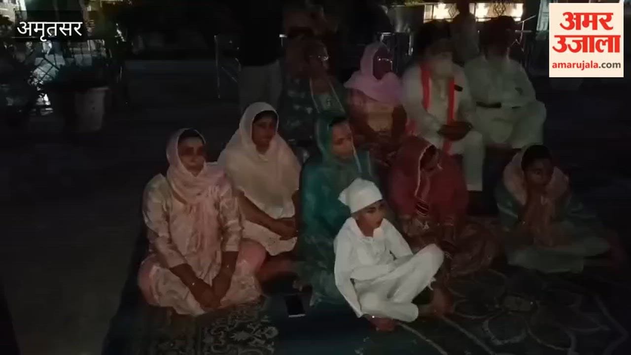 Special screening of the film 'Satluj' in Amritsar; protest against the ban.