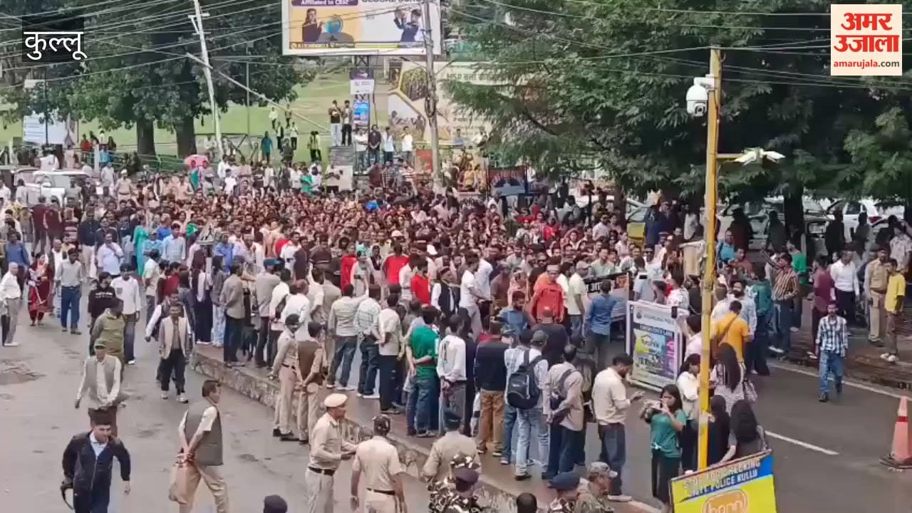 Kullu News: Woman Death Protest Reaches SP Office, Demonstrators Demand Fair Investigation