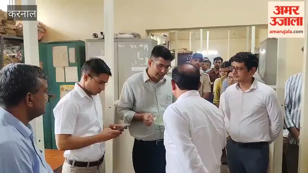 Karnal: DC inspects the Tehsil office.