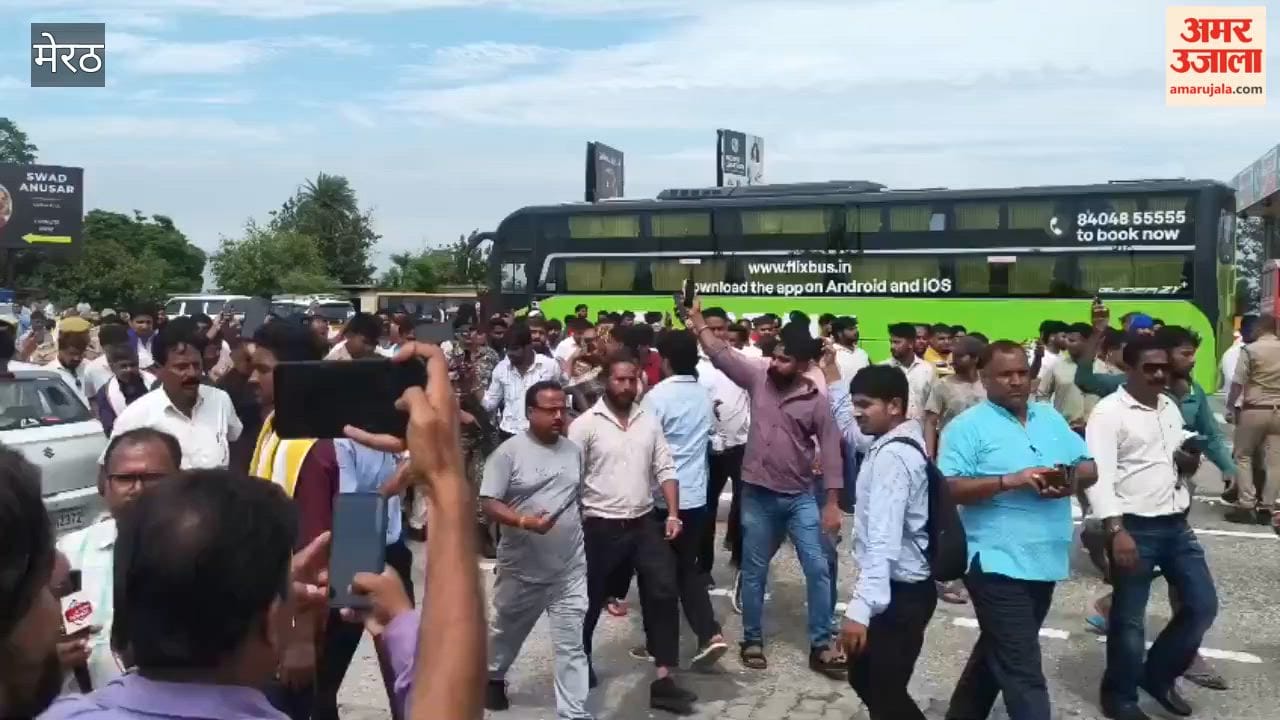 Meerut Student Murder Case: Chandrashekhar Insists on Meeting Victim's Family, Talks Held with Officials