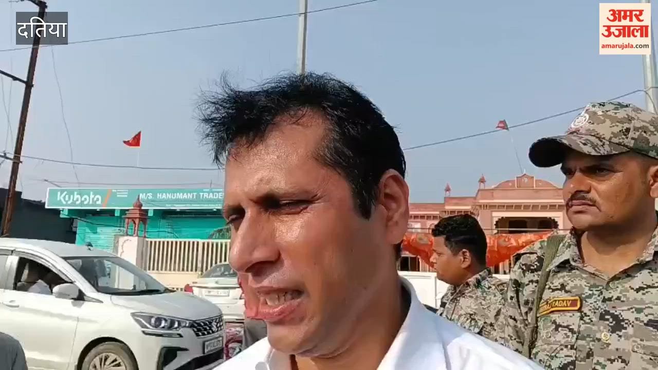 Supporters of the former Home Minister created a ruckus after he was denied a ticket; several police personnel were injured in stone-pelting, while the Datia Collector stated that the situation is under control.