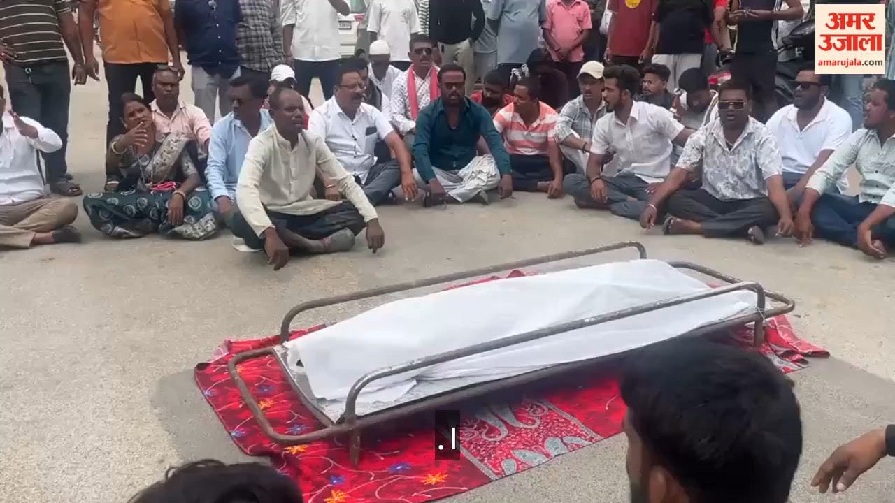 12-year-old child dies in road accident in Dongargarh family members stage a road blockade in Rajnandgaon
