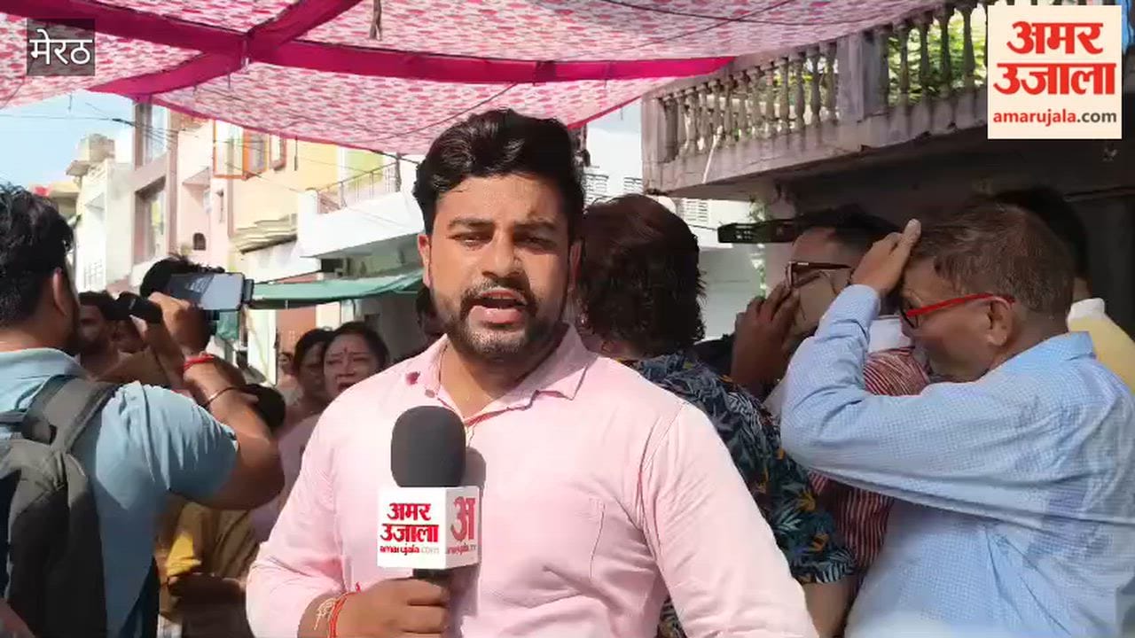 Meerut: Women at Central Market outraged after the verdict; declared they do not want such a government.