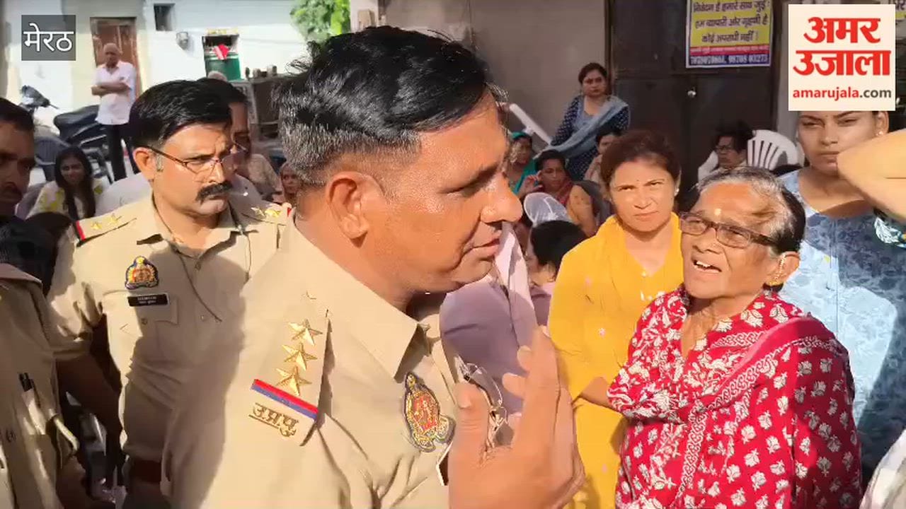 Meerut: Anger erupts among women and traders at Central Market; Nauchandi police attempt to pacify them.