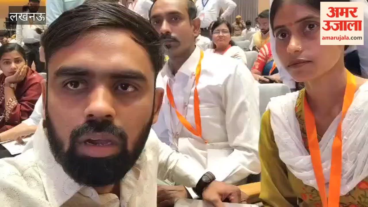 स्किल के बाद अच्छा मुकाम पाने वाली राजरानी को सीएम ने किया सम्मानित, कैंसर पीड़ित मां के इलाज का दिया आश्वासन