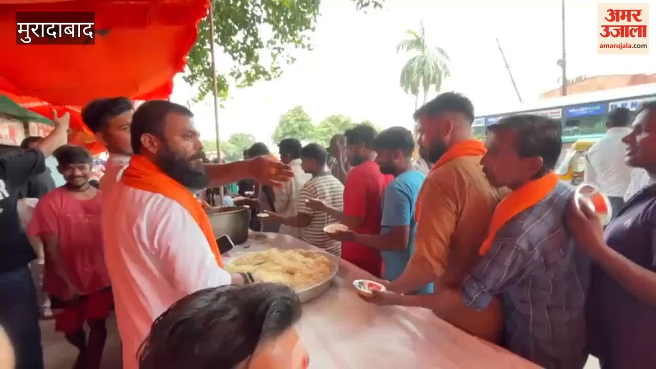 Monthly community feast organized under the A Handful of Grain campaign