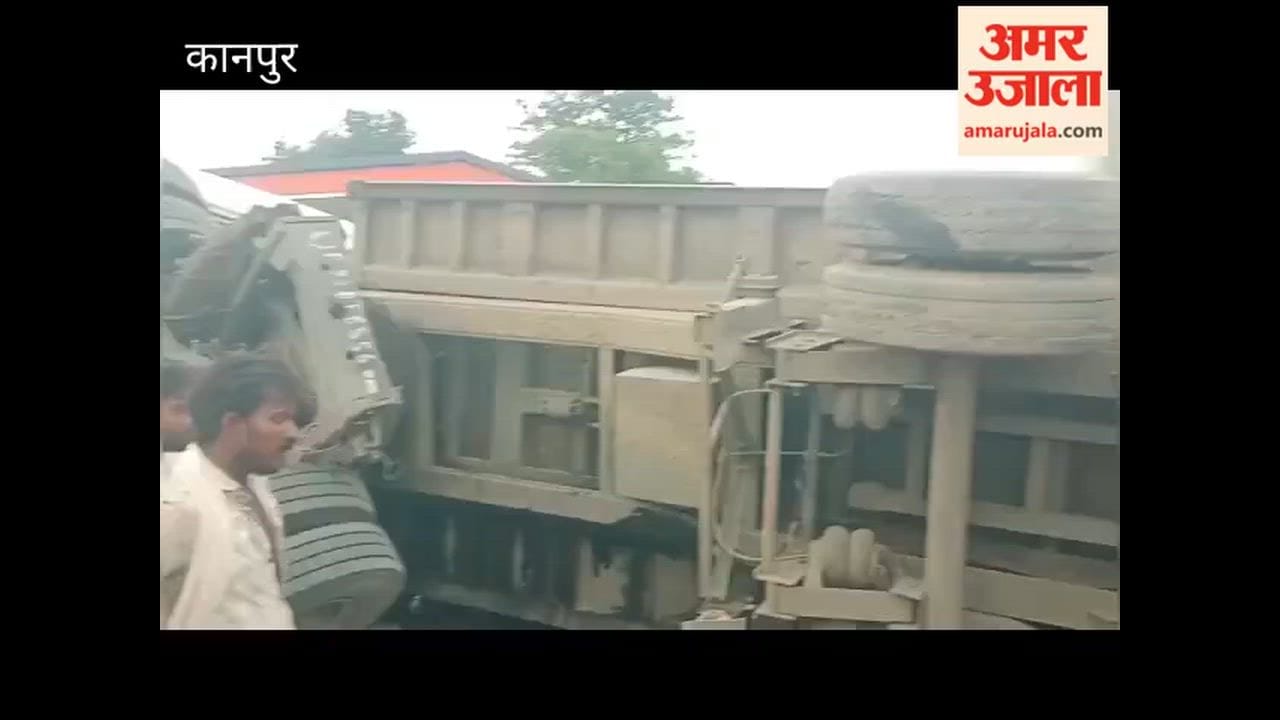 Kanpur: Dumper overturns on highway after tyre burst; driver and helper have a narrow escape