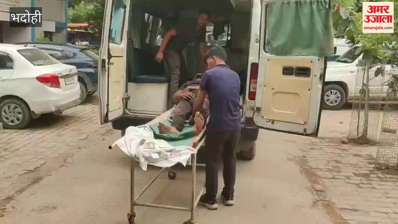 Speeding bike falls into ditch, youth critically injured in bhadohi