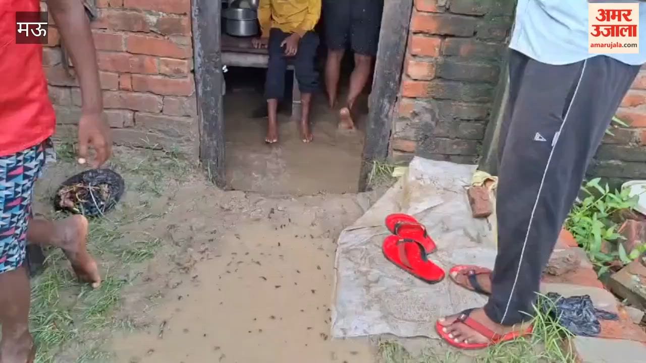 Overnight rain water enters homes no space to cook