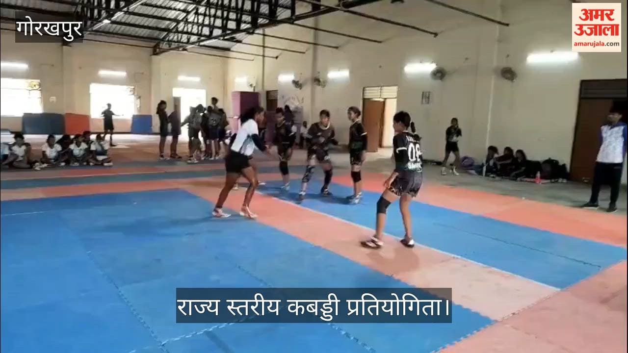 Players from the girls' category participating in the trials.