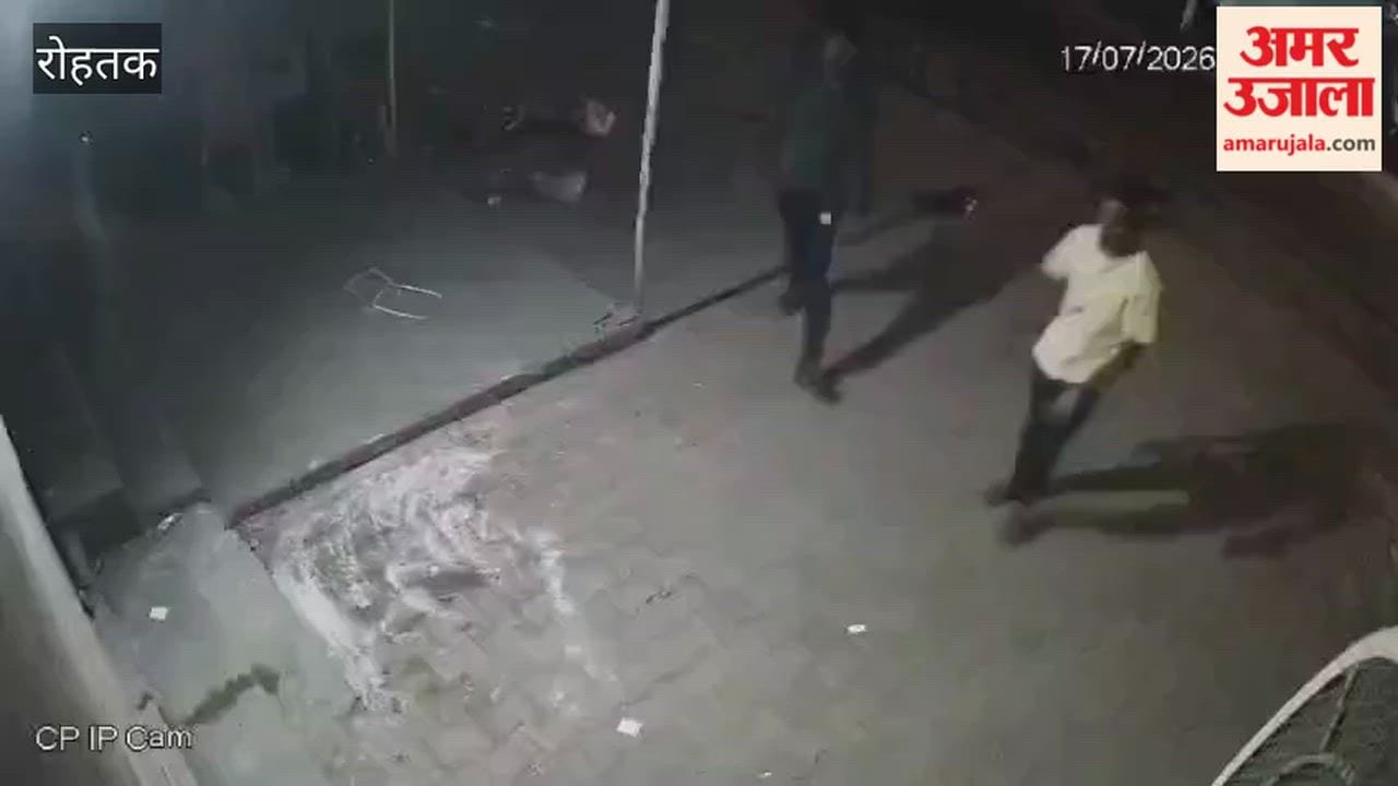 ₹30,000 stolen after breaking the lock of a milk shop on Rohtak's Circular Road.