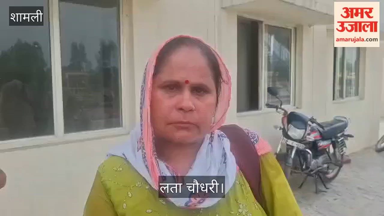 Shamli: Toll plaza staff beat up the Block President of the BKU women's wing as she was returning from the CM's public meeting.